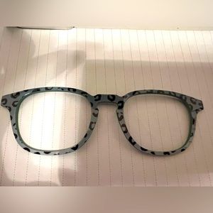 Pair eyewear- Olive Cheetah toppers for the Otis frames